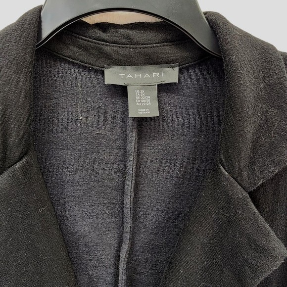 Tahari Women's Black Soft Knit Button Front Blazer Jacket Cardigan 2X Plus Size - Picture 3 of 9